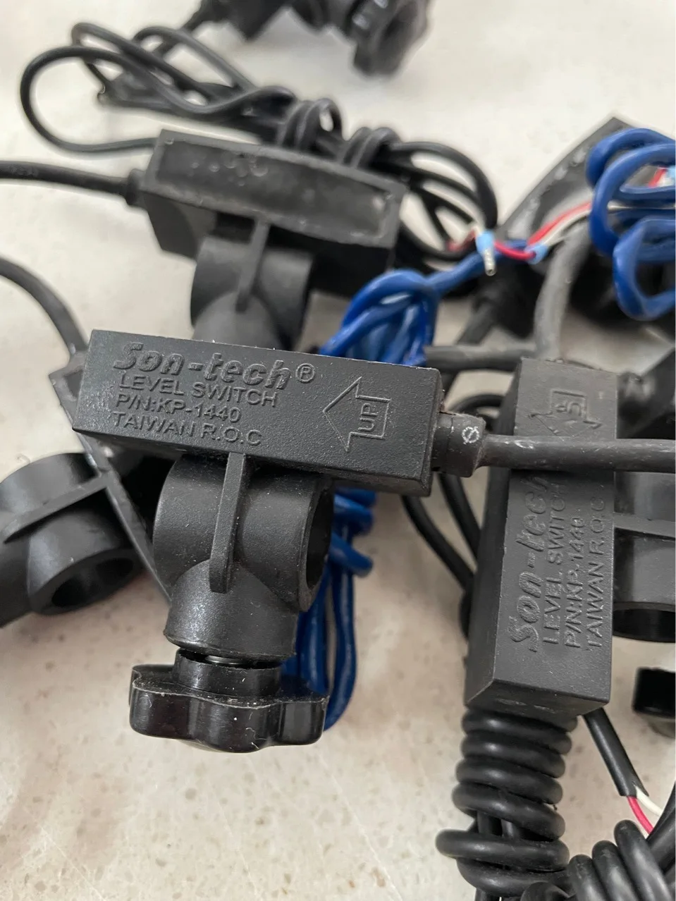 

2025 Spot Son-tech Flow Switch KP-1440
