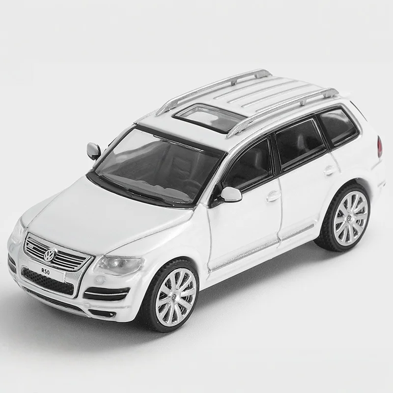 GCD Diecast 1/64 Skala Volkswagen Model Samochodu z Odlewu Stopu Volkswagen Touareg R50 Pojazd Terenowy Kolekcjonerski Samochód do Zabawy