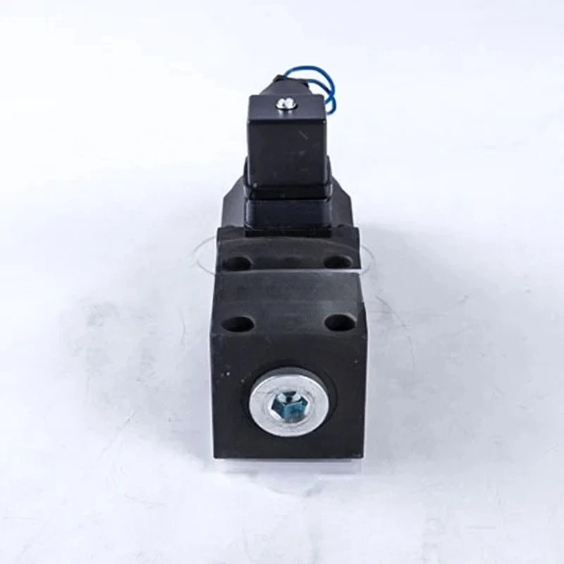 Pressure head hydraulic valve reversing valve compound valve hydraulic component