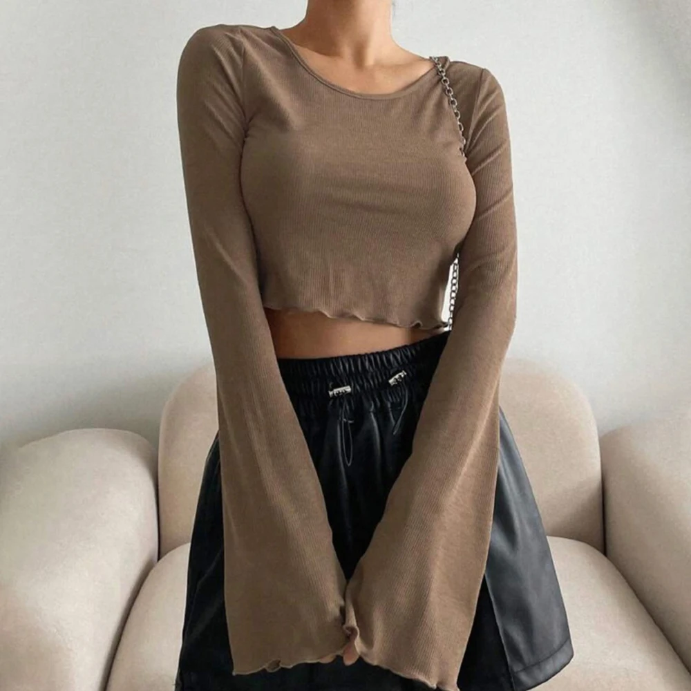 

Simple Short Dew Waist T-shirt Solid Color Deep Khaki Women Spring Autumn Fashion Long Flare Sleeve Pullover Versatile Inner Top