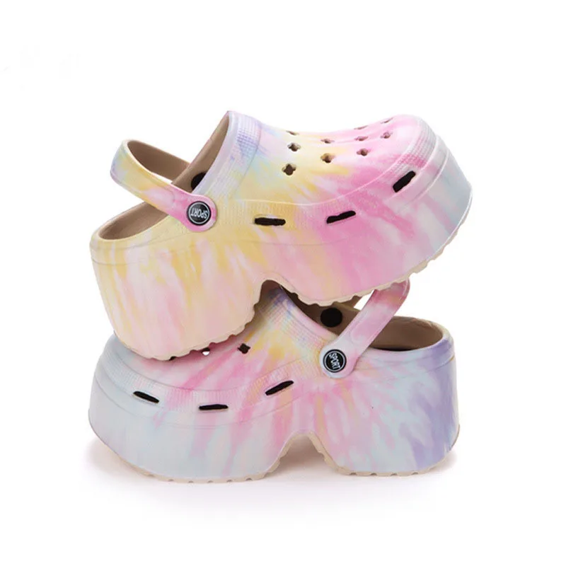 Summer Fashion Women Thicken Sole Sandals Ladies Outdoor Platform Shoes Girls Breathable Hole Shoes Female Beach Sandals