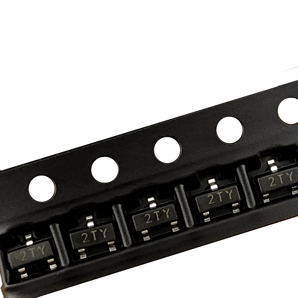 (100pcs) S8550/MMBT8550 SOT-23 (Marking 2TY) SMD PNP Signal transistor triode