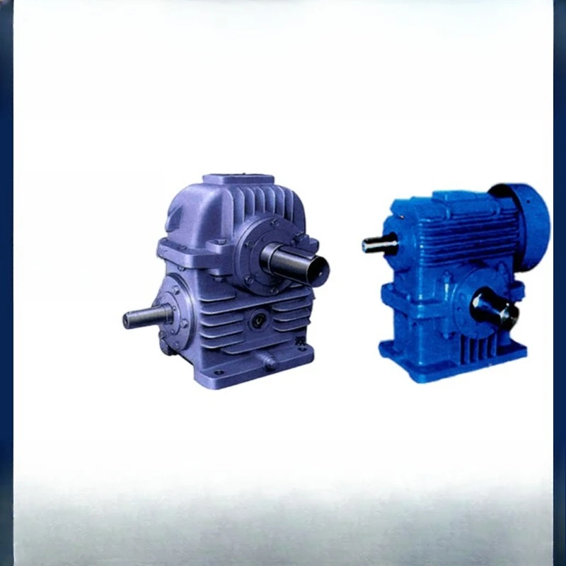 Redutor de engrenagem helicoidal de envelope quadrático planar