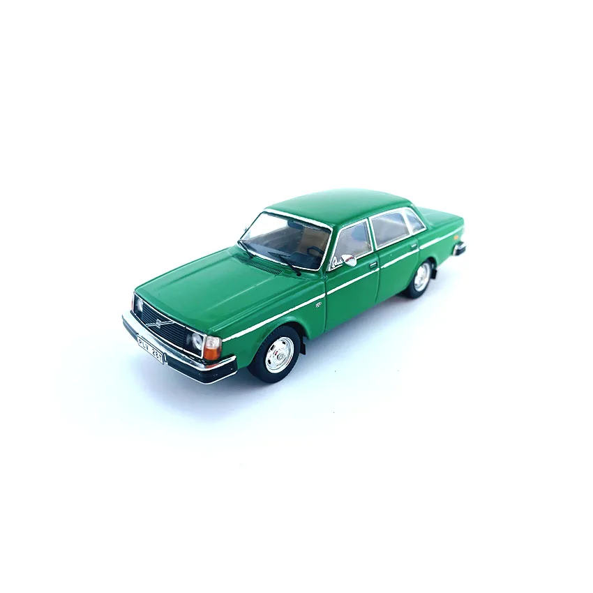 

1/43 V OLVO 244 1978 Turbo литая модель автомобиля