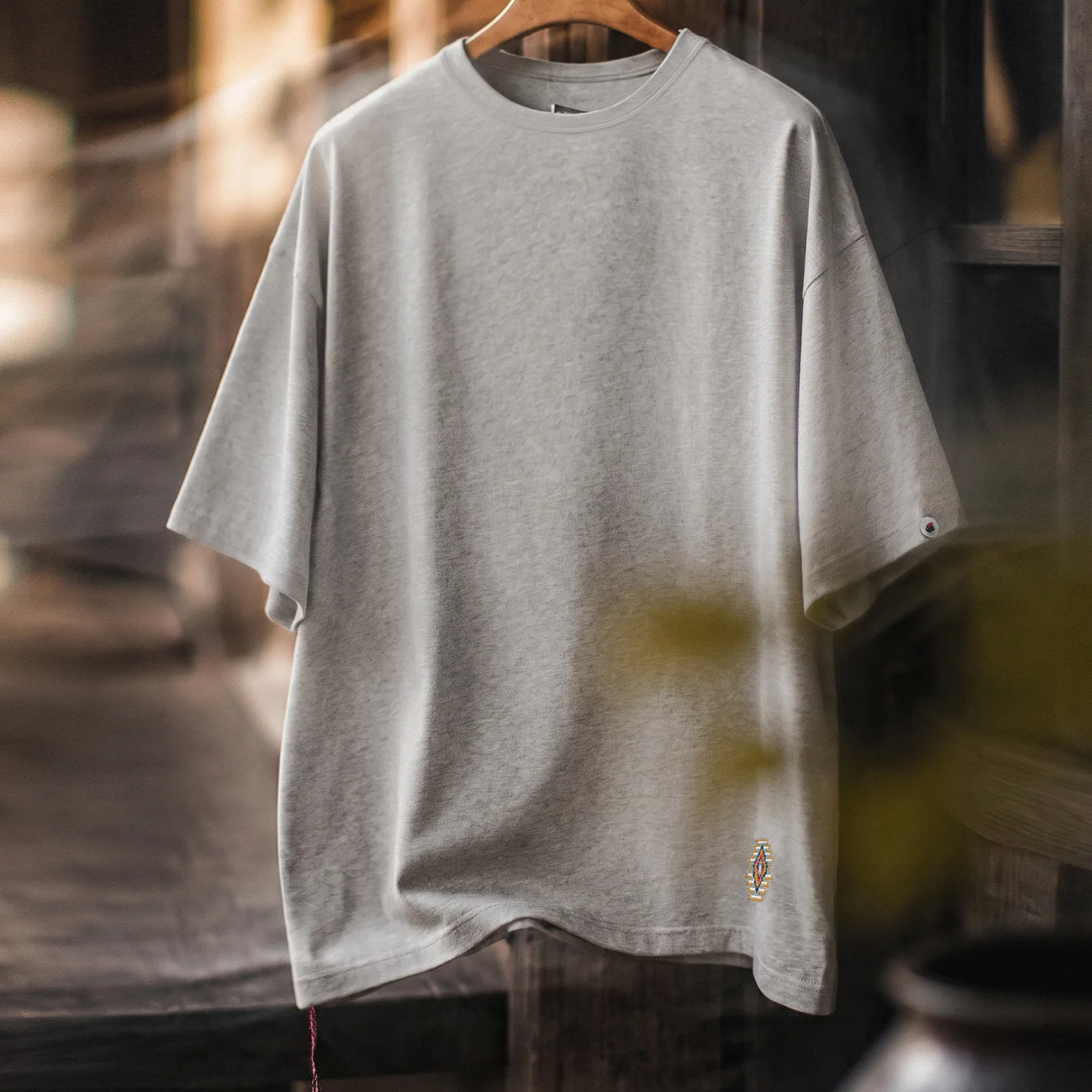 MADEN American Vintage Workwear Solid Color Men's Short Sleeve T-Shirt Loose Navajo Embroidery Basic Casual Daily Street Summer