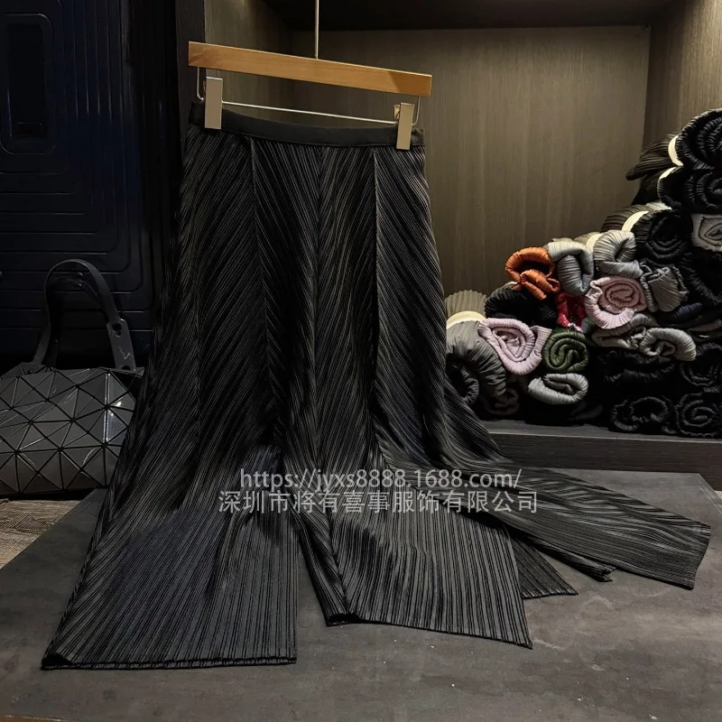 กระโปรงพลีท Miyake 2025 กระโปรงทรงเอพลีทเนื้อผ้าเนียนยืดหยุ่นหรูหรา สไตล์ลำลองเอวสูงทรงเข้ารูป กระโปรงพลีทความยาวปานกลางสำหรับฤดูใบไม้ร่วง