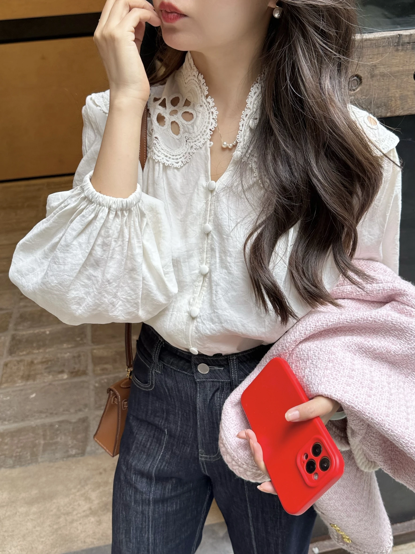 

Baroque Pearl Long Sve V-Ne Embroidered Lace Trim Collar irt Commute Sle Women's Straight Tube irt Autumn Faion