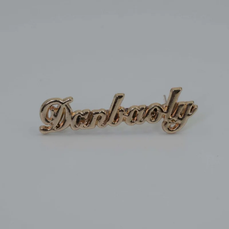 

Custom Factory Bags Handbags Hardware Accessories Metal Zinc Alloy Die-Cast Metal Badge Women's Wallet Hat Trademark