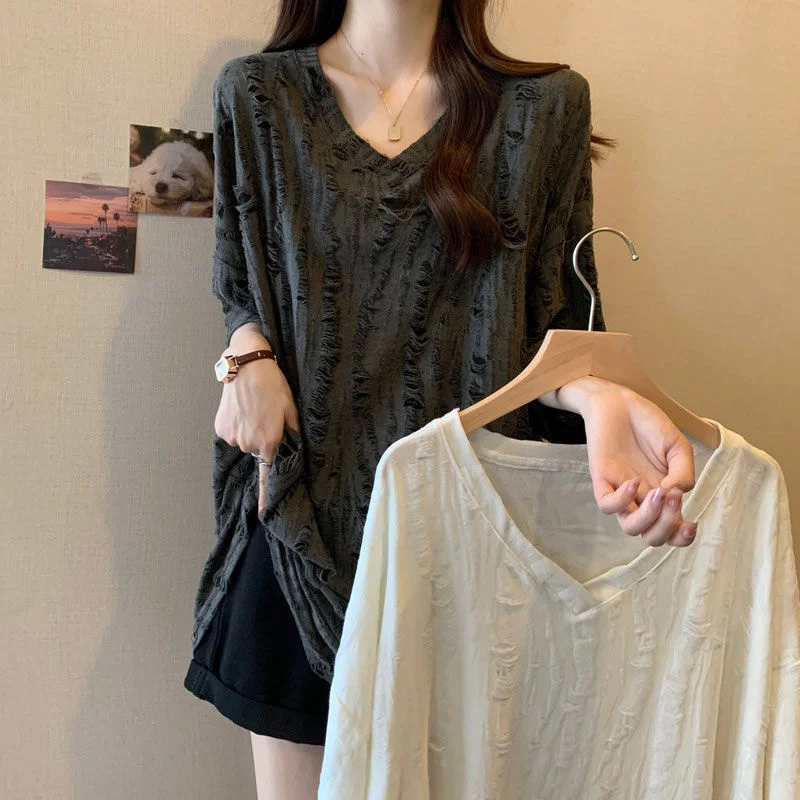 

plus Size Women's Casual V-Ne ort Sve T-irt Loose Fit Hole Design Mid-Length Faionable plus Size Clothing