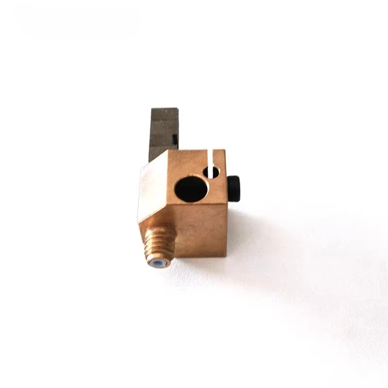 For Hongruis 3D printer accessories, the new heating block throat is integrated