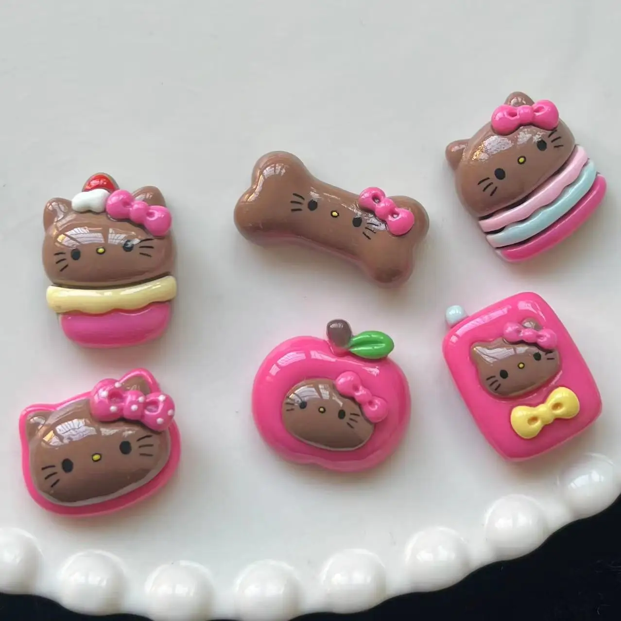 5 buah miniso kitty seri kartun resin flatback cabochons diy bahan kerajinan perhiasan membuat pesona