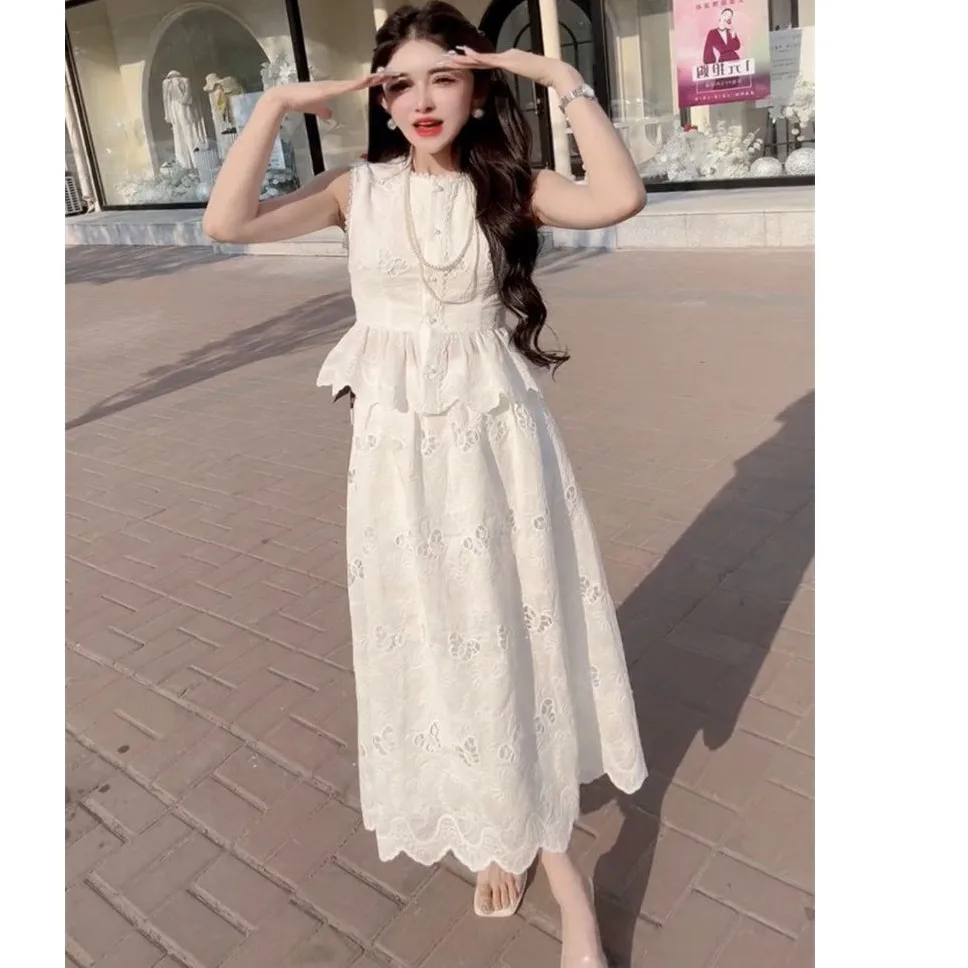 

Korean Women's Skirt Suit Elegant White Crochet Hollow-out Butterfly Bud Sleeveless Tops With High-waisted Slim-fit A-line Skirt