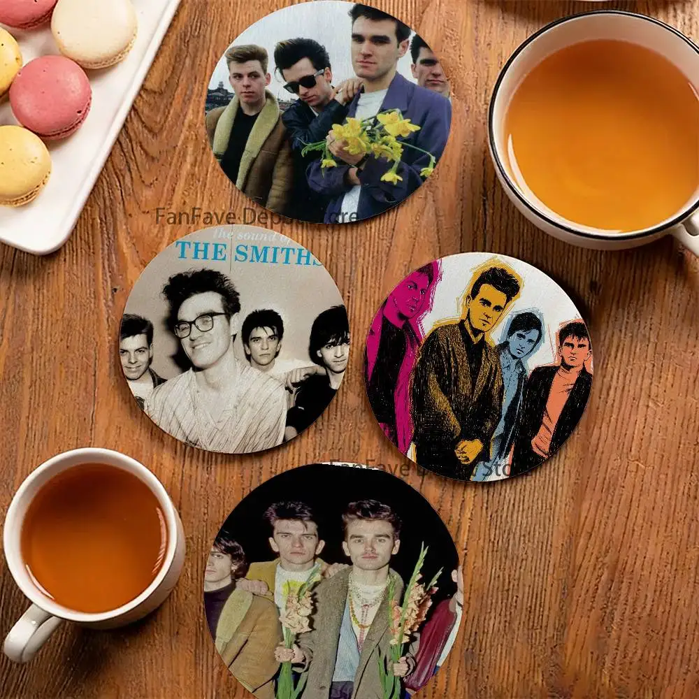 T-The S-Smiths Band 2D Pattern round Wooden Coaster Decorative Coffee Cup for Use in Coffee Shops Bars Wine Beer