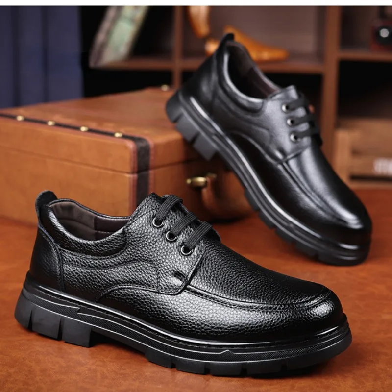 Spring Autumn Leather Platform Loafers for Men Designer Soft-soled Casual Male Shoes Fashion Light Business Men\'s Dress Shoes