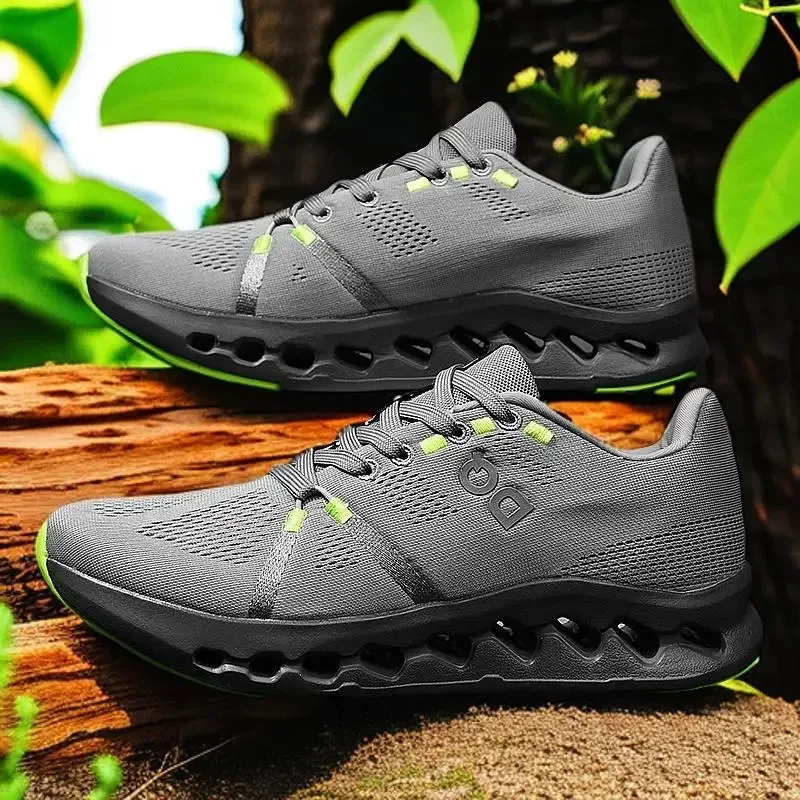 

Autumn Trendy Retro Running Sneakers for Couples, Versatile 2026 Sport shoes 9-0-06-0 walking