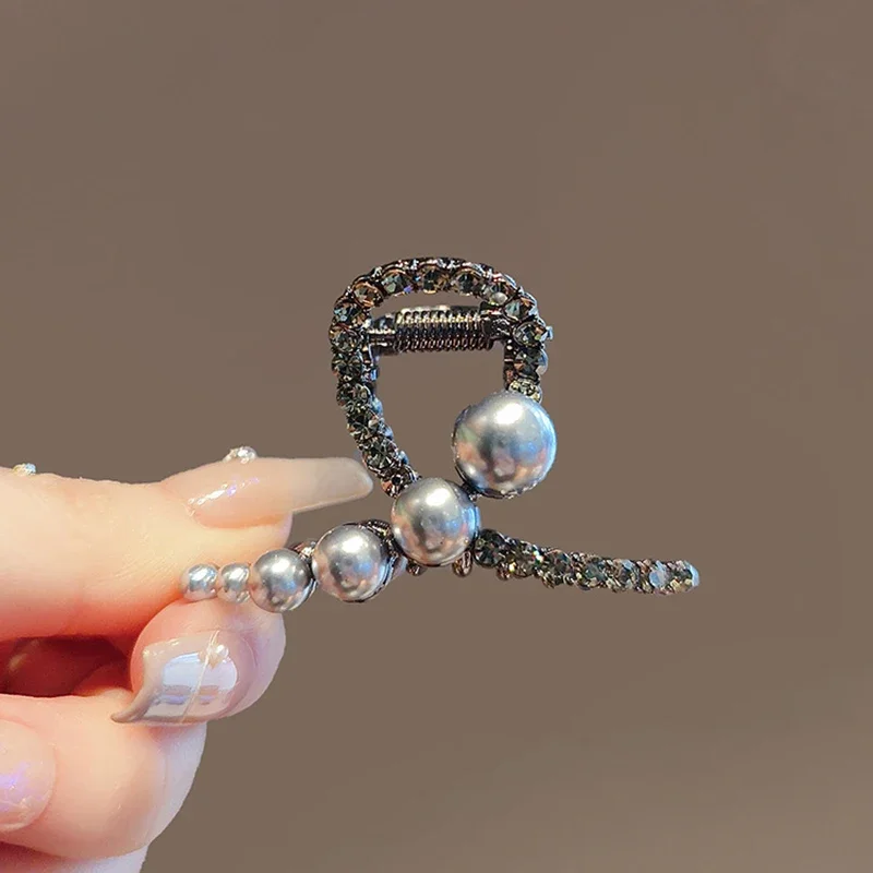 Temperament Perlen Strass Geometrische Kreuz Haar Klaue High-end-frauen Hinterkopf Halb-gebunden Haar Grip Koreanischen stil Haarnadel – Detail 2