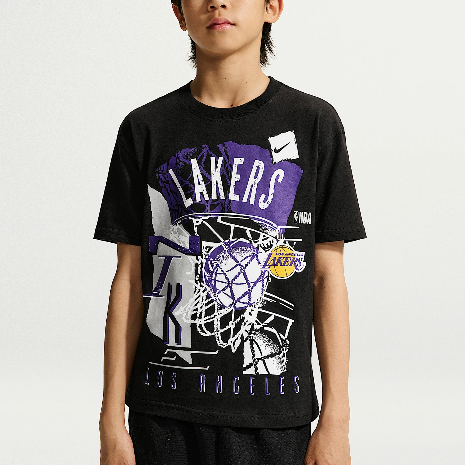 nike-authentic-courtside-nba-boys'-vintage-short-sleeved-t-shirt-iv0470-010
