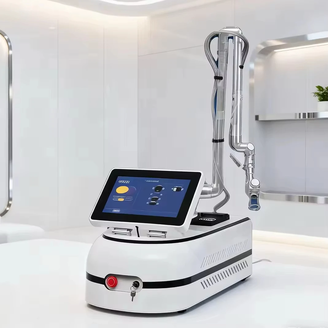 Professional Clinic Use Top Quality AblaThe professional clinic uses high-quality peeling skin rejuvenation and CO2 radiofrequen