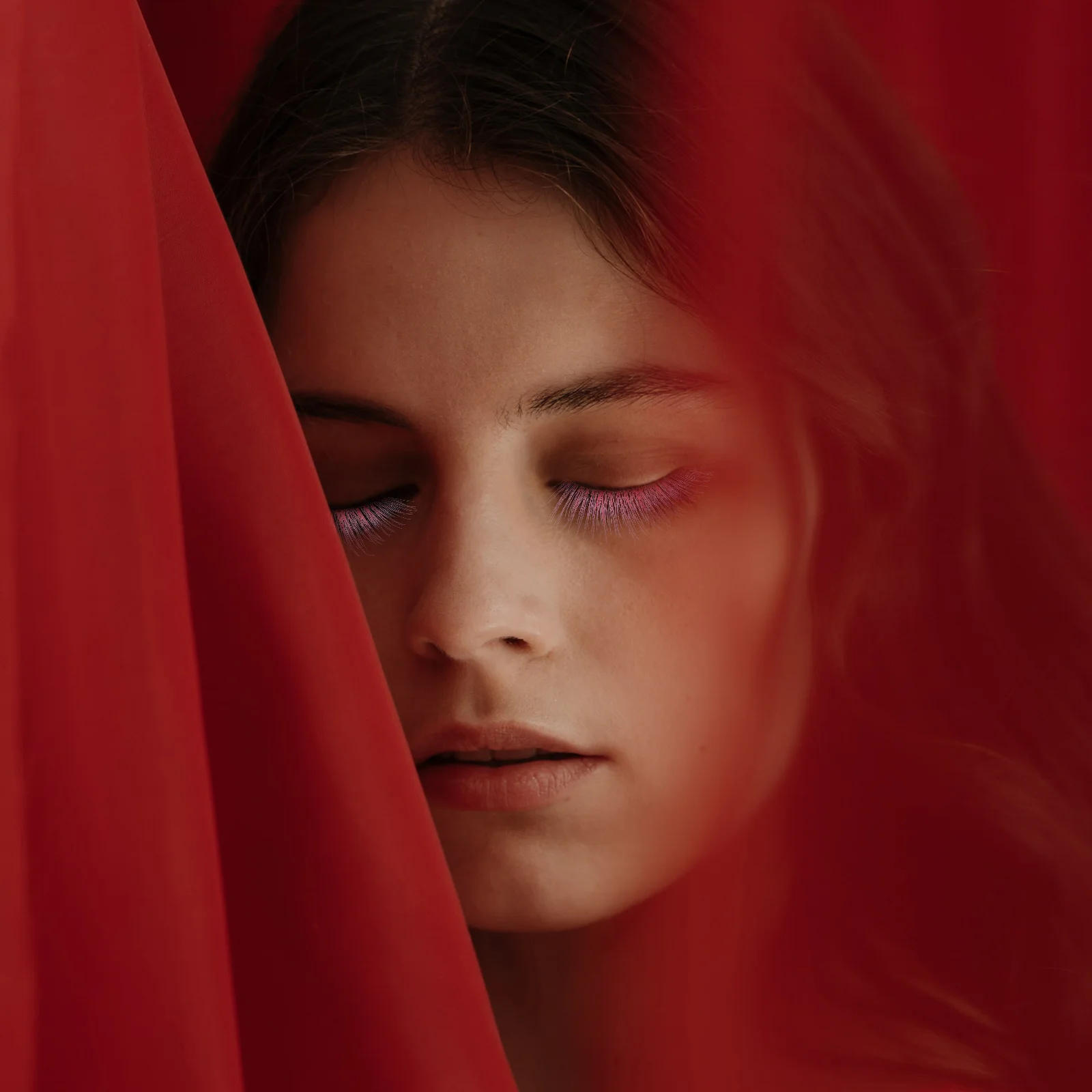 رموش صناعية ملونة ثلاثية الأبعاد قابلة لإعادة الاستخدام رموش مكياج نسائية خفيفة الوزن رموش صناعية لمرحلة الحفلات ديكور ذاتي الصنع