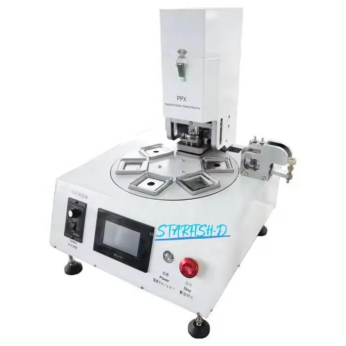 حجم المنتج 50*50 مللي متر (2*2 بوصة) ، آلة هوائية Ppx شبه أوتوماتيكية صنع شارة بدبوس مغناطيسية للثلاجة