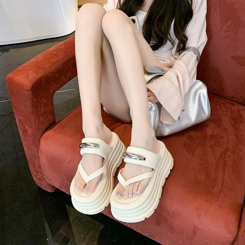 

Women High Platform Slippers New 2025 Summer Beach Flip-Flops Ladies 8CM Wedge Heels Shoes Woman Outside Chunky Sandals