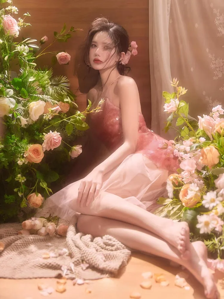

Spring 2026 Photography Clothes Pure Desire Flower Girl Beautiful Light Private Studio Atmosphere Sense Personal Photo Photog...