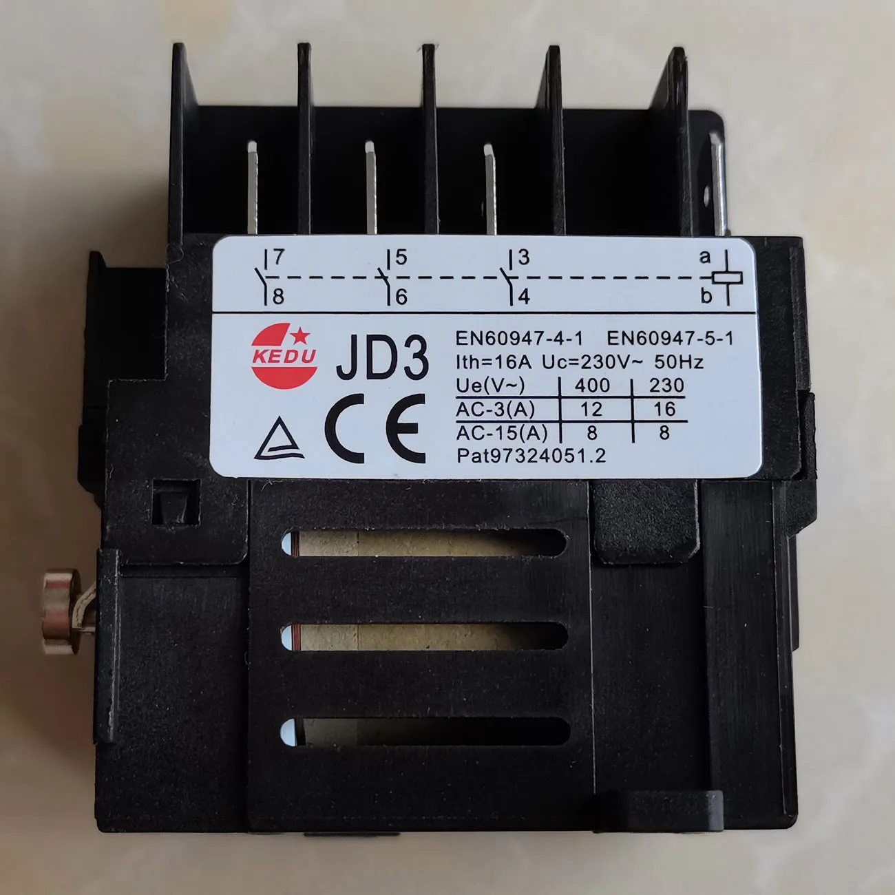 Kedu Jd38pins Relé Elétrico 230v 50hz 16a 3no com Falha de Energia e Função de Proteção