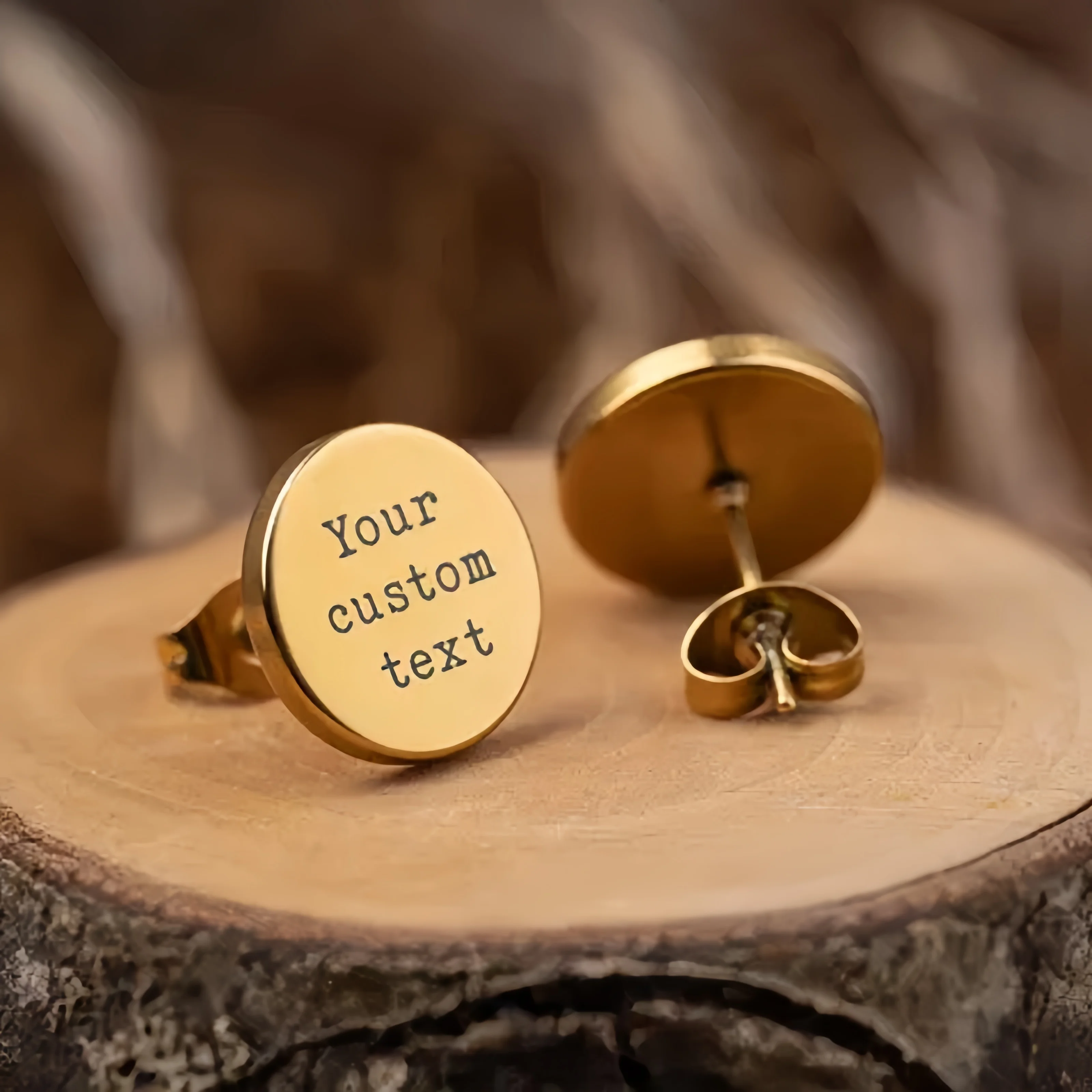 

Серьги-гвоздики с именной гравировкой для женщин, из нержавеющей стали, с индивидуальной надписью, модные украшения для ушей, подарок для женщин