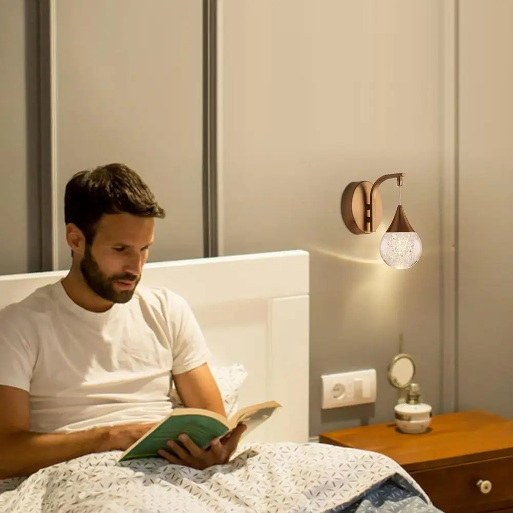 Lampu Dinding Kaca Gelembung LED 5W yang Dapat Diredupkan dalam Warna Putih Hangat untuk Dekorasi Rumah dengan Finishing Kuningan Matte