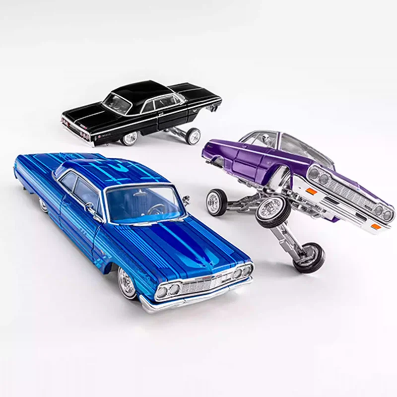 

97M Model 1/64 Scale 1964 Impala SS Lowrider Bounce Car Alloy Car Model Classics Adult Souvenir Gift Static Display
