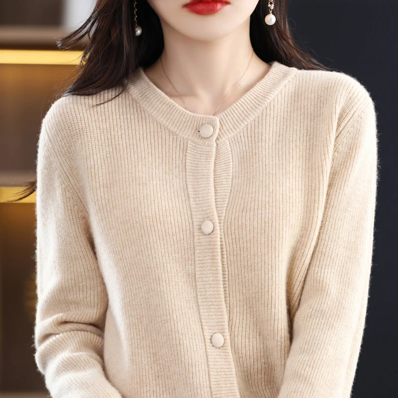 

Wool buckle cardigan in autumn and winter solid color round neck sweater outside women's casual knit 2022 foreign sweater coat