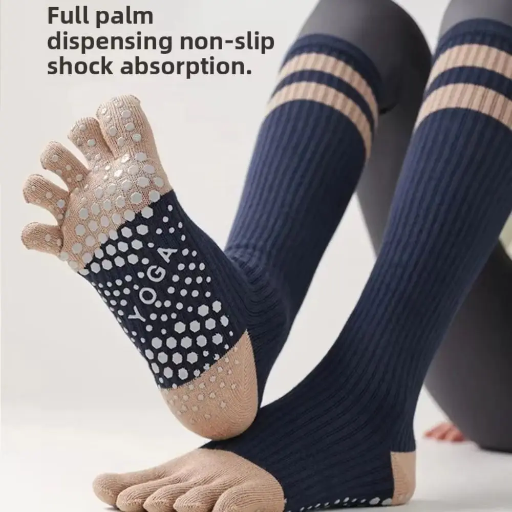 ถุงเท้าโยคะแบบห้านิ้วผ้าฝ้ายใหม่ ป้องกันการลื่นไถลด้วยซิลิโคน ถุงเท้าพิลาทิส ระบายอากาศได้ดี ถุงเท้าข้อกลางสำหรับผู้หญิง