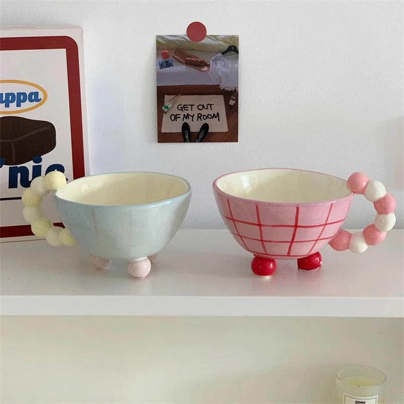 

Hand Drawn Checkerboard Ceramic Mug, Unique Ball Tomatoes on Sticks Handle Design Coffee Cup, Ideal Gift for Home Decoration