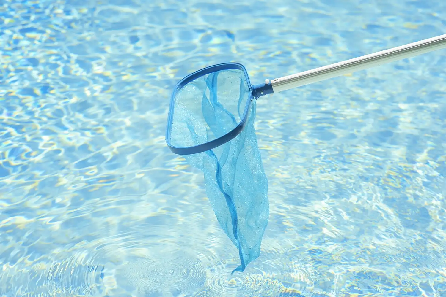 المجموعة الأساسية من شبكة أوراق حمام السباحة المصنوعة من الألومنيوم