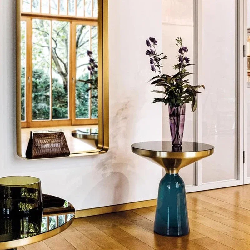 

Итальянский стоячий журнальный столик, аксессуары, скандинавский простой дизайнерский приставной столик, экономия места, компьютерная мебель для патио