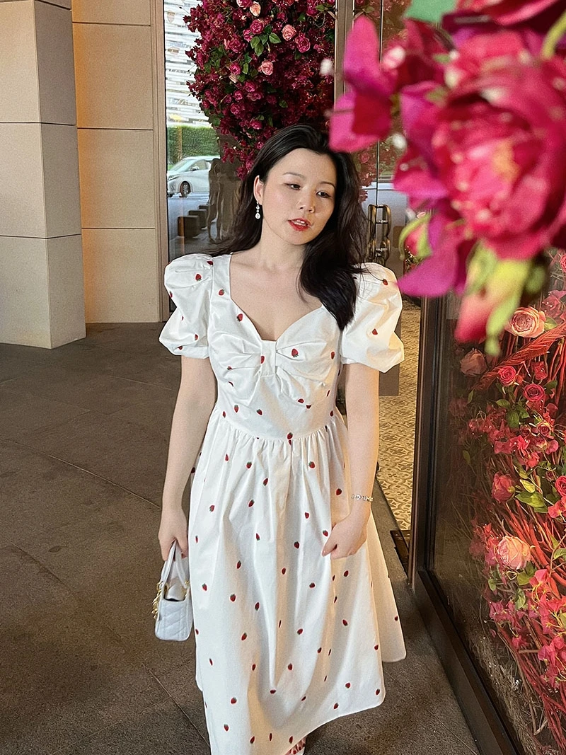 

plus Size Summer New Sweet Stberry Print Dr Bubble Sve Long V-Ne High Waist A-Line Skirt Polyester Blend Casual Wear