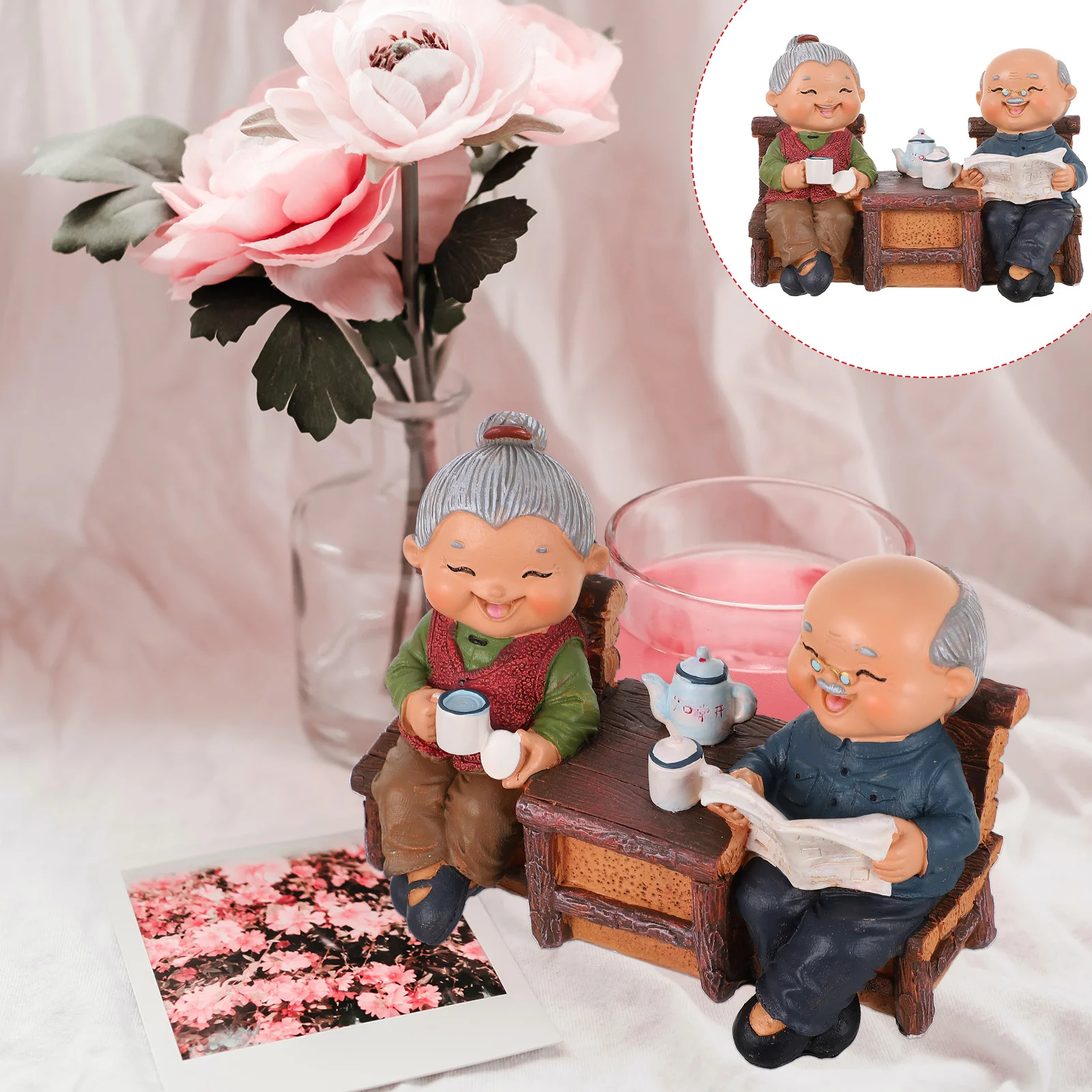 

1Pcs Creative Elderly Couple Resin Crafts Home Decoration Romantic Valentine Gift Lasting Love Desktop Ornament