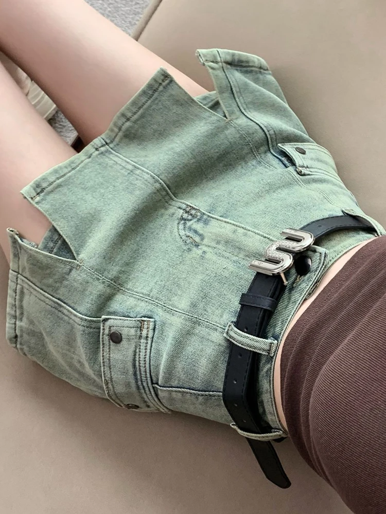 

Women's Blue Cargo Denim Shorts Hight Waist Mini Jeans Shorts 2000s Vintage Y2k Cowboy Short Pants Harajuku Clothes Summer 2024