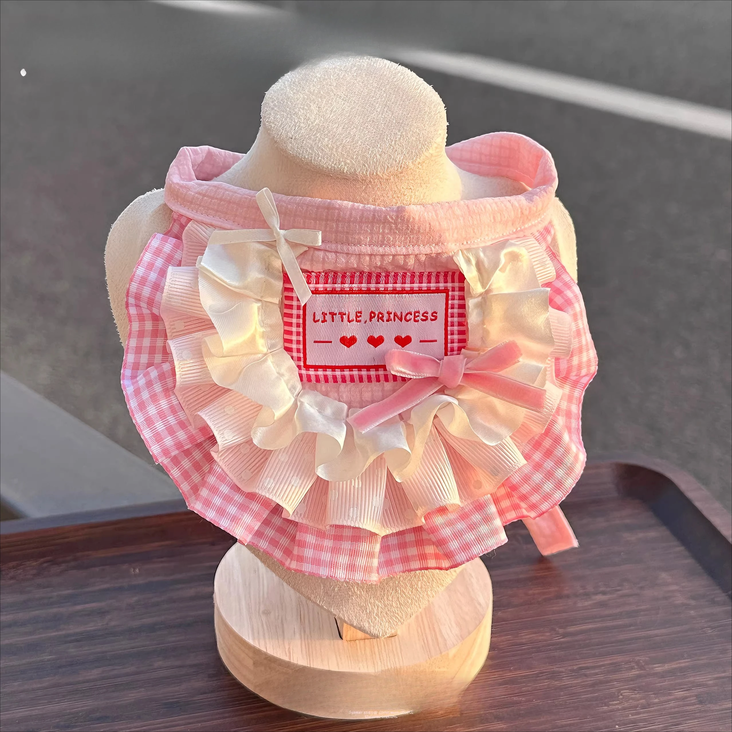 Original Design Pink and White Plaid Sweet Girl Style Soft Cute and Playful Style Kitten Puppy Bib Dog Accessories