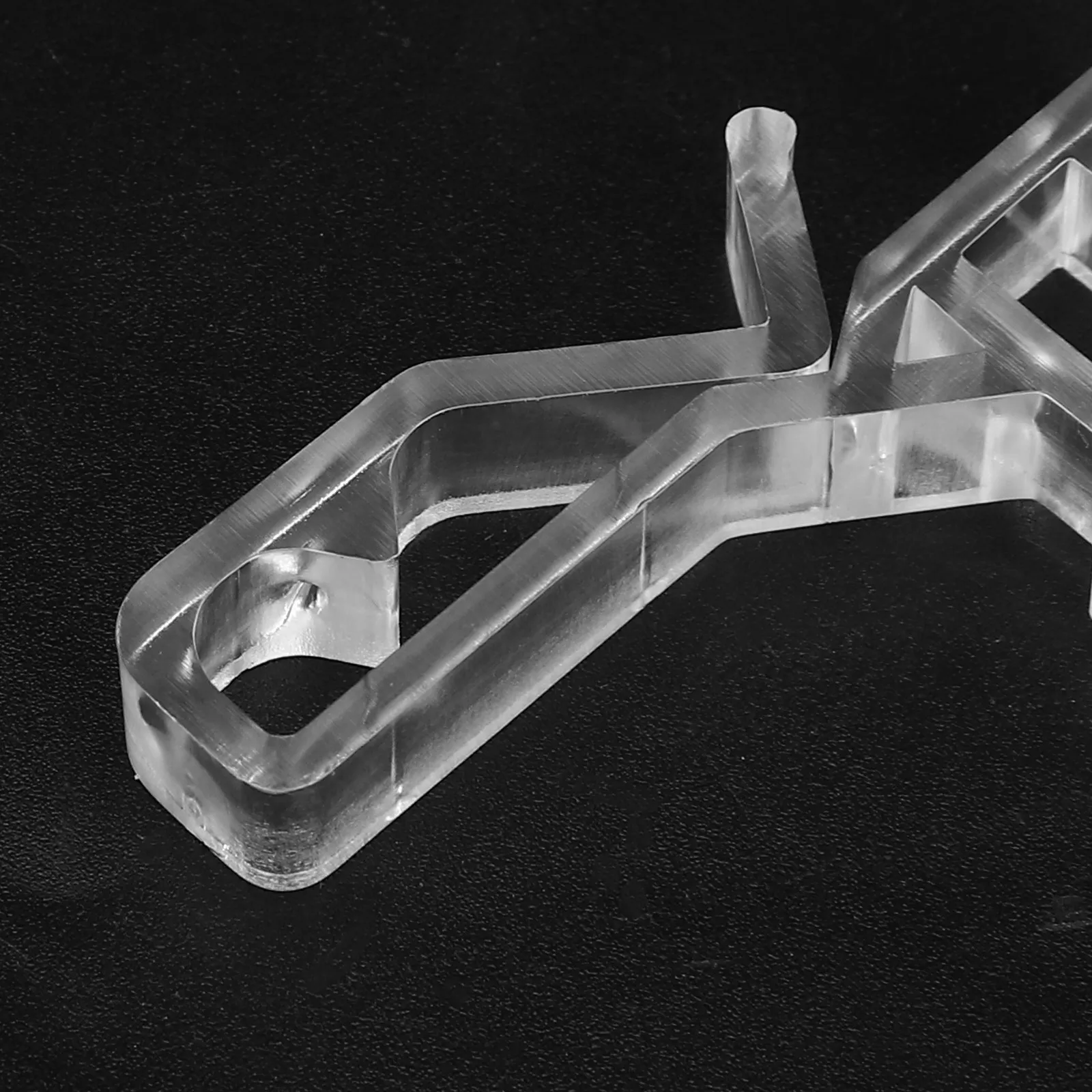 24Pcs Transparent Valance Clips for Horizontal Blinds Plastic Blind Valance Clips Replacement for Venetian Blinds Window