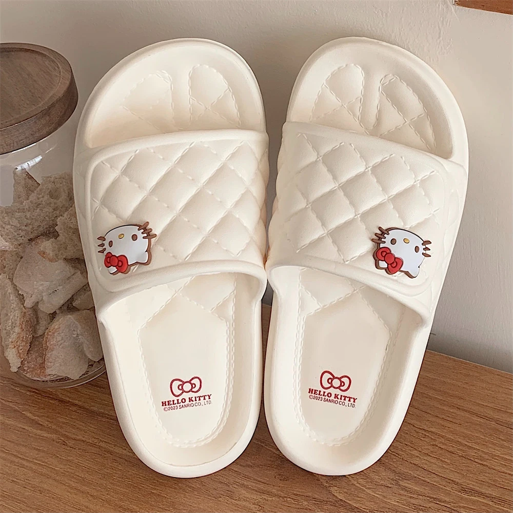 2025 Sanrio Hello Kitty Summer Women's Slippers Cartoon Anime Anti Slip Soft Bottom Leisure Indoor and Outdoor Beach Slippers view 6