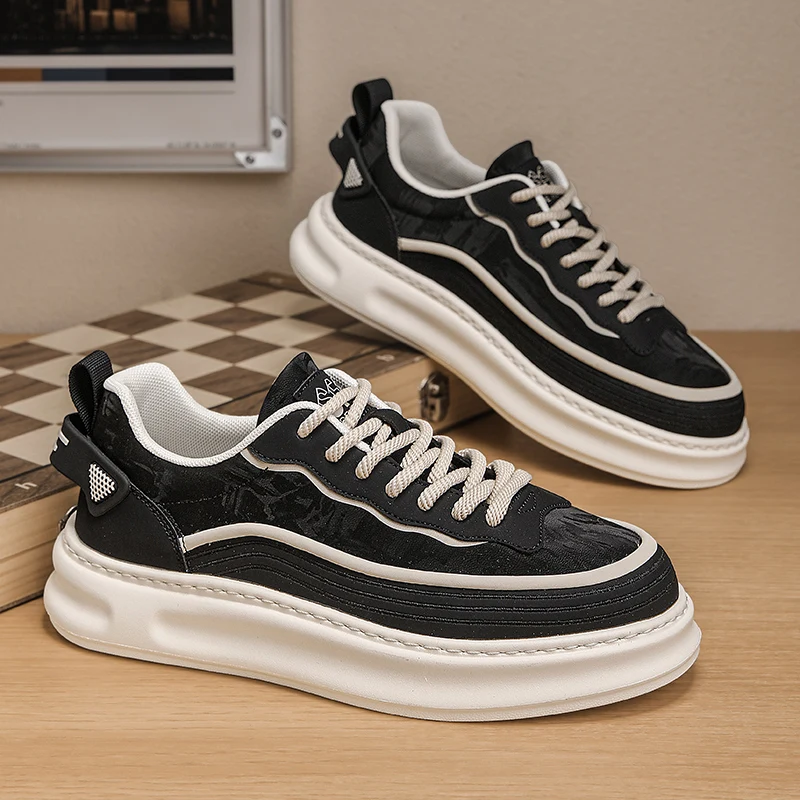 

2025 Men's New Autumn German-Style Training Sneakers - Chunky Low-Tops, Breathable & Versatile for Skateboarding & Casual Wear