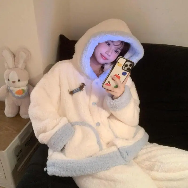 

Women's Pajamas Homeclothes Sleepwear Loungewear Sleepcoat Girl's Thickened Half-Pile Cardigan Velvet Nightgown Autumn Winter