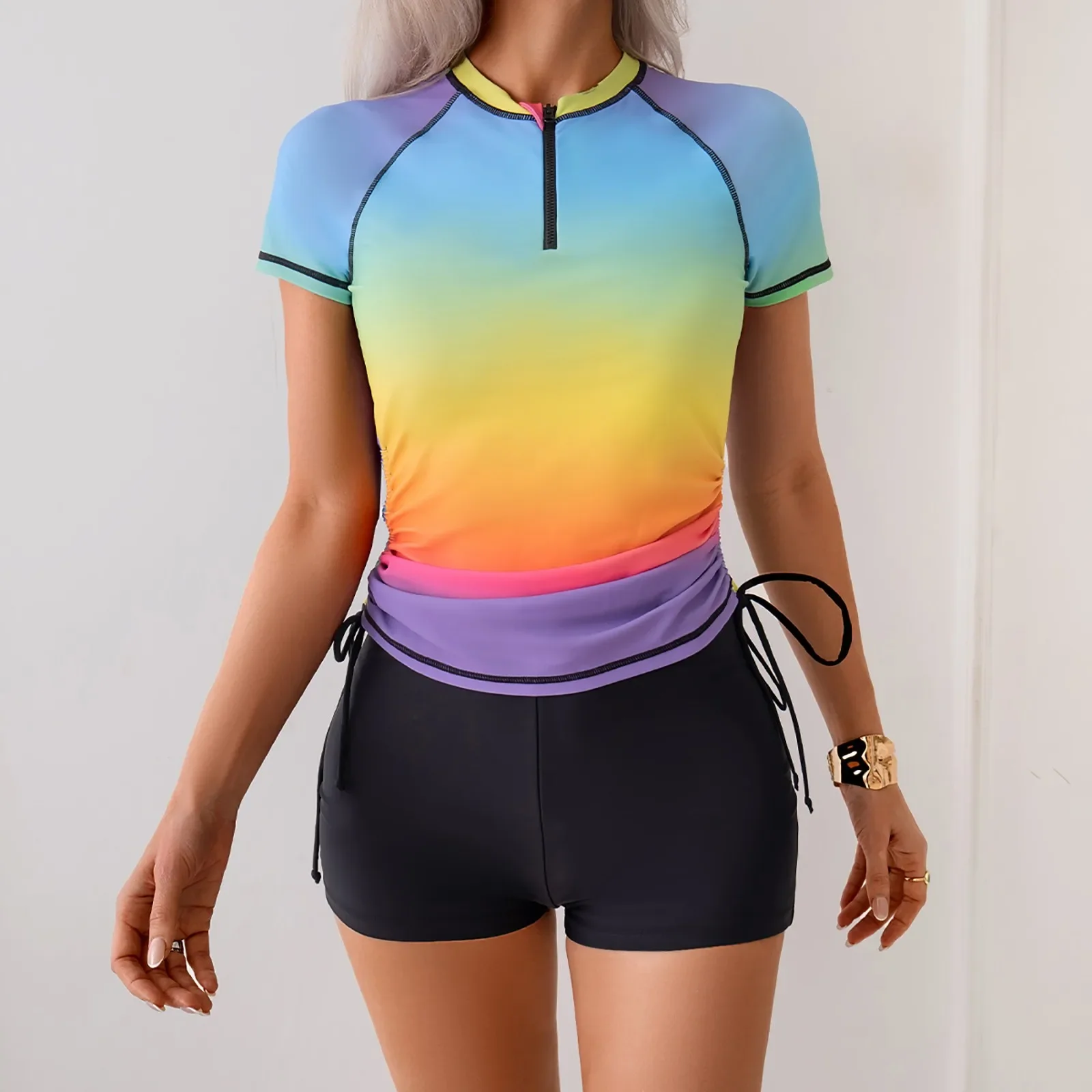 レディースビーチスポーツビキニセット グラデーションカラー 半袖 プッシュアップ スプライシング ジッパーカバー お腹トップス フラットアングル サイドタイ ショーツ