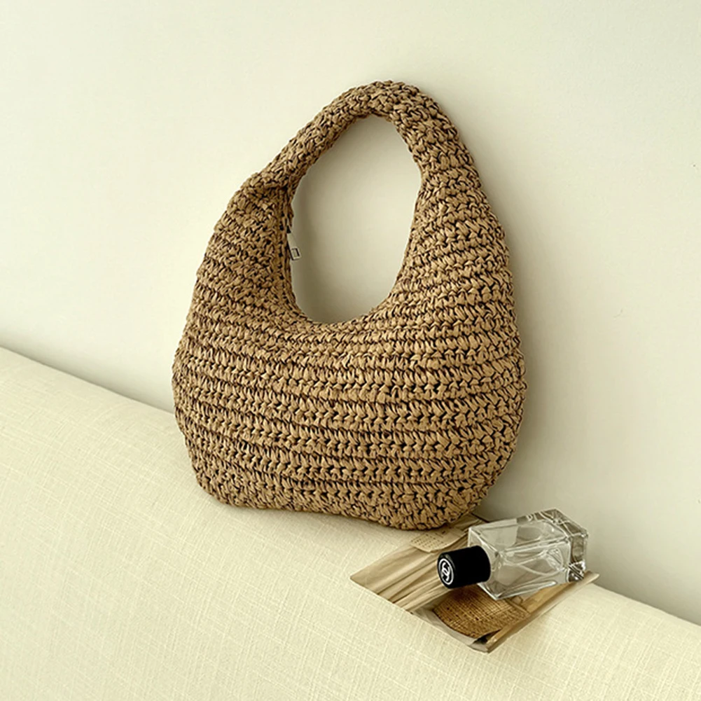 

Women Versatile Straw Handbag Large Capacity Hand Woven Shoulder Bag Stylish Knit Underarm Bag Travel Shopping Commute Bag