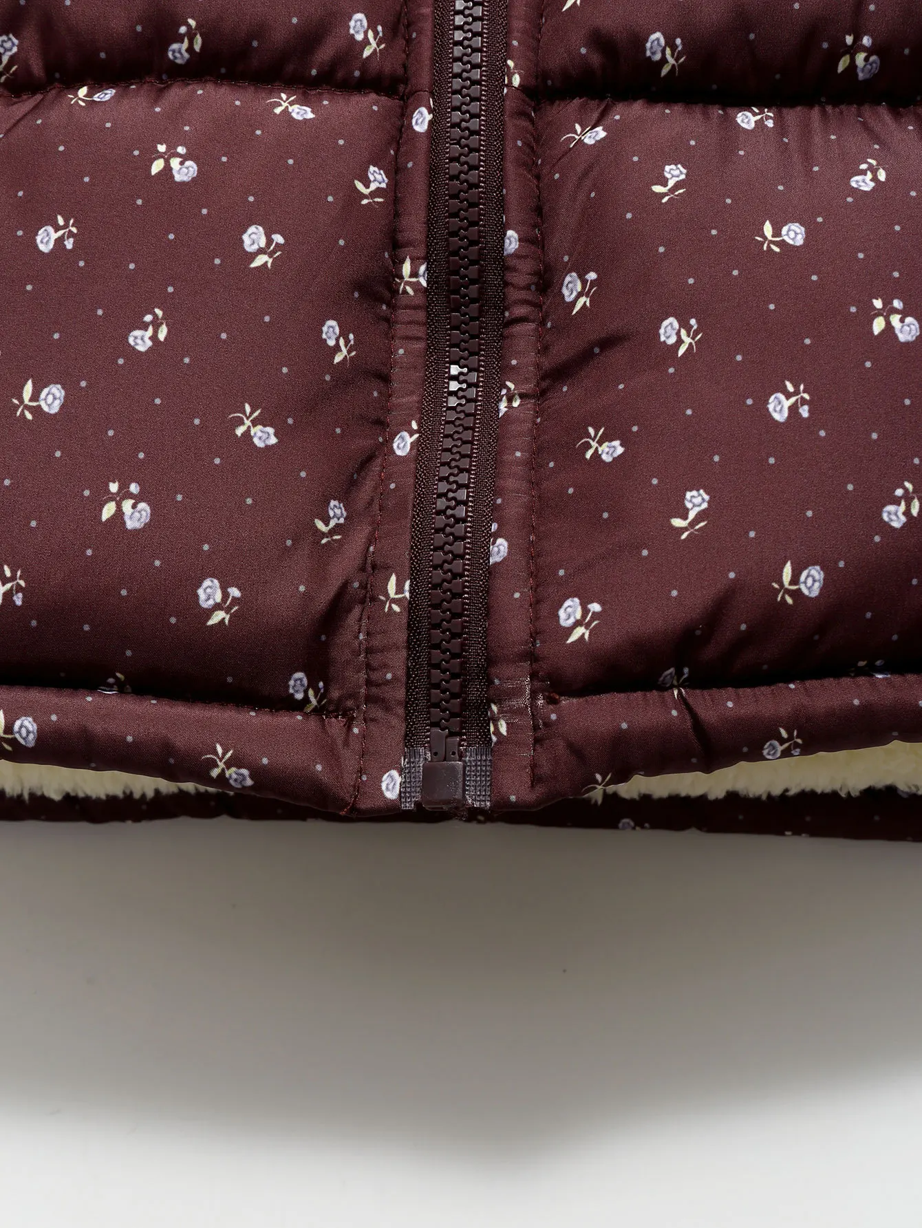 Kinder Daunenjacke mit Leopardenmuster und Kapuze 2026 Herbst Winter Baby Jungen Mädchen Lammwollfutter Dicke Warme Oberbekleidung Kinderkleidung – Detail 10