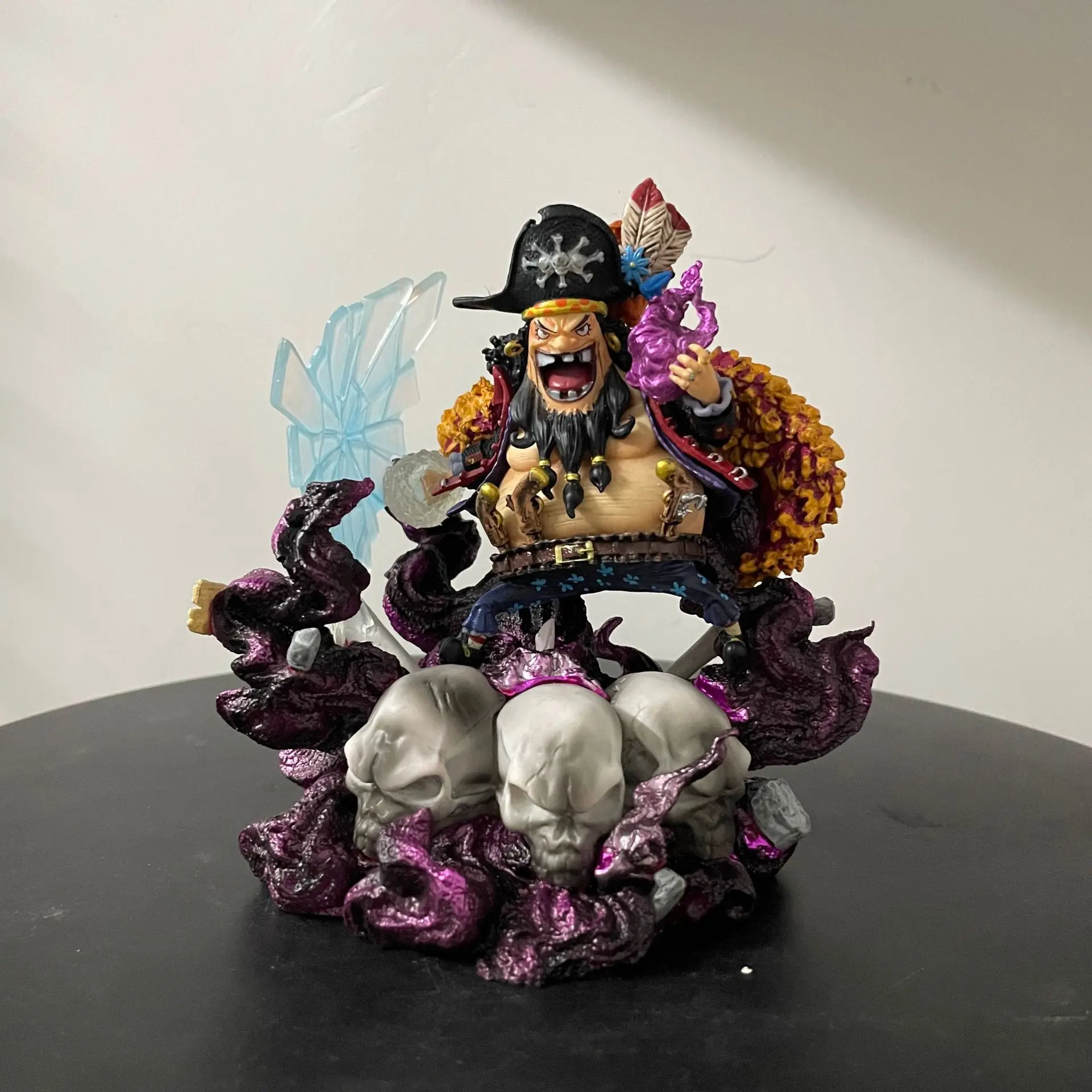 

Q Edition One Piece Anime Figure Edward Teach Blackbeard GK Statue Model Desk Decoration Toy Peripheral Christmas Gift