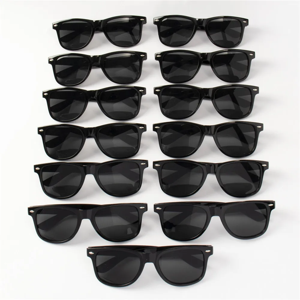 4 Stück klassische schwarze quadratische modische Brille mit Bolzendekoration für Party, Fotografie, Hochzeit, Geburtstag, Abschlussfeier, Wandern – Detail 2