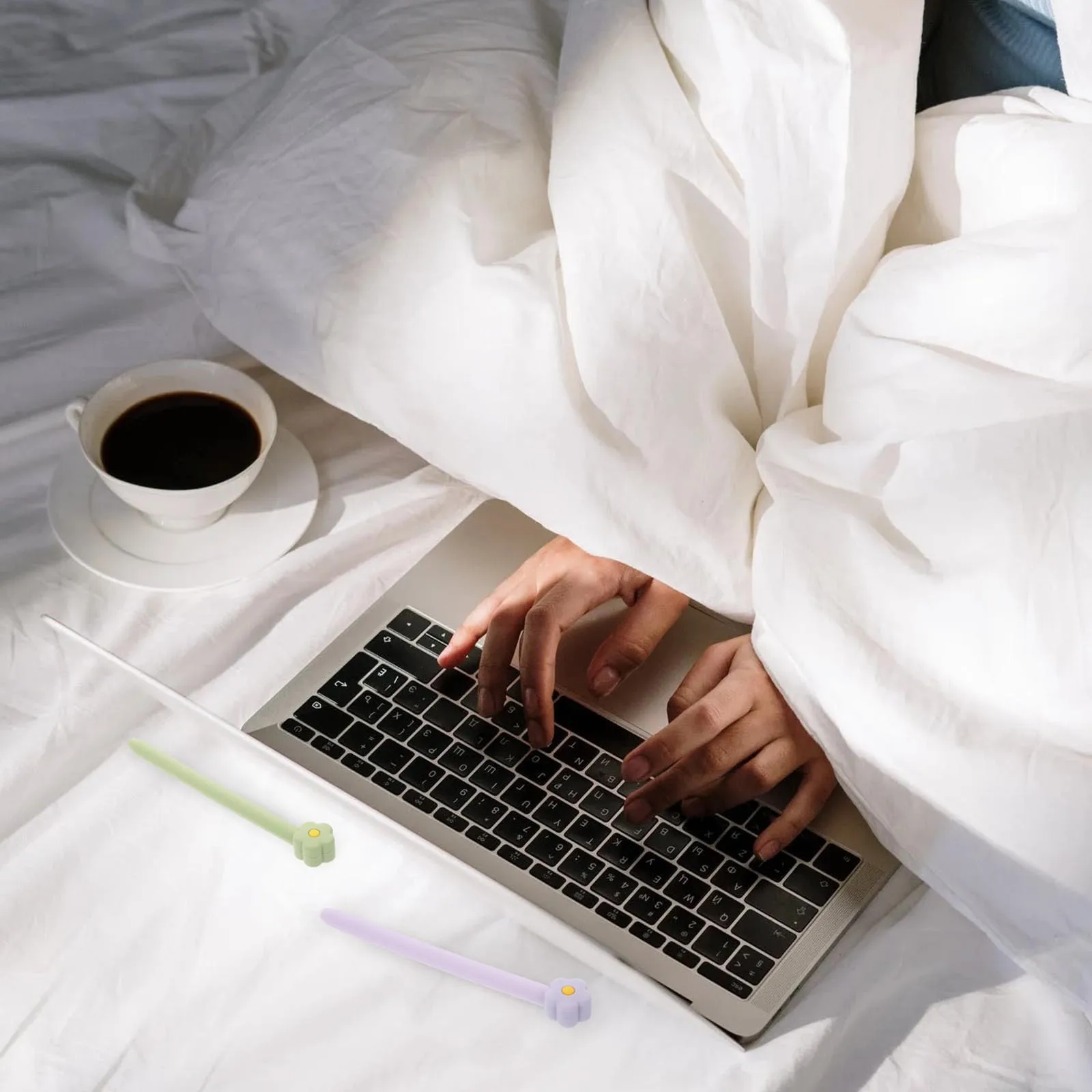 1 قطعة قلم رصاص سيليكون غطاء القلم زهرة تصميم الغبار المضادة للسقوط المضادة للانزلاق واقية كم الكرتون