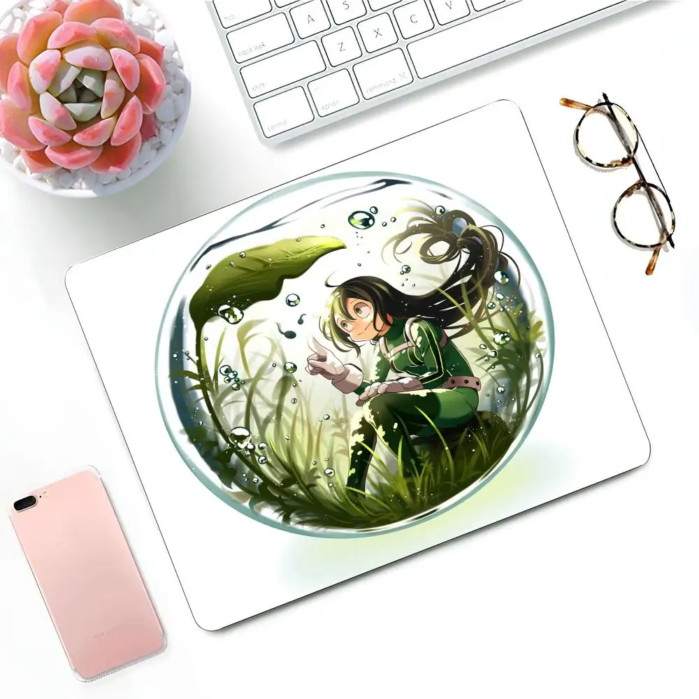 Tsuyu Asui 마우스 패드, E-스포츠 플레이어, 마우스 패드, 게임 액세서리, 게임 키보드 패드, 게이머 데스크탑 매트, 소년 소녀 친구 휴일